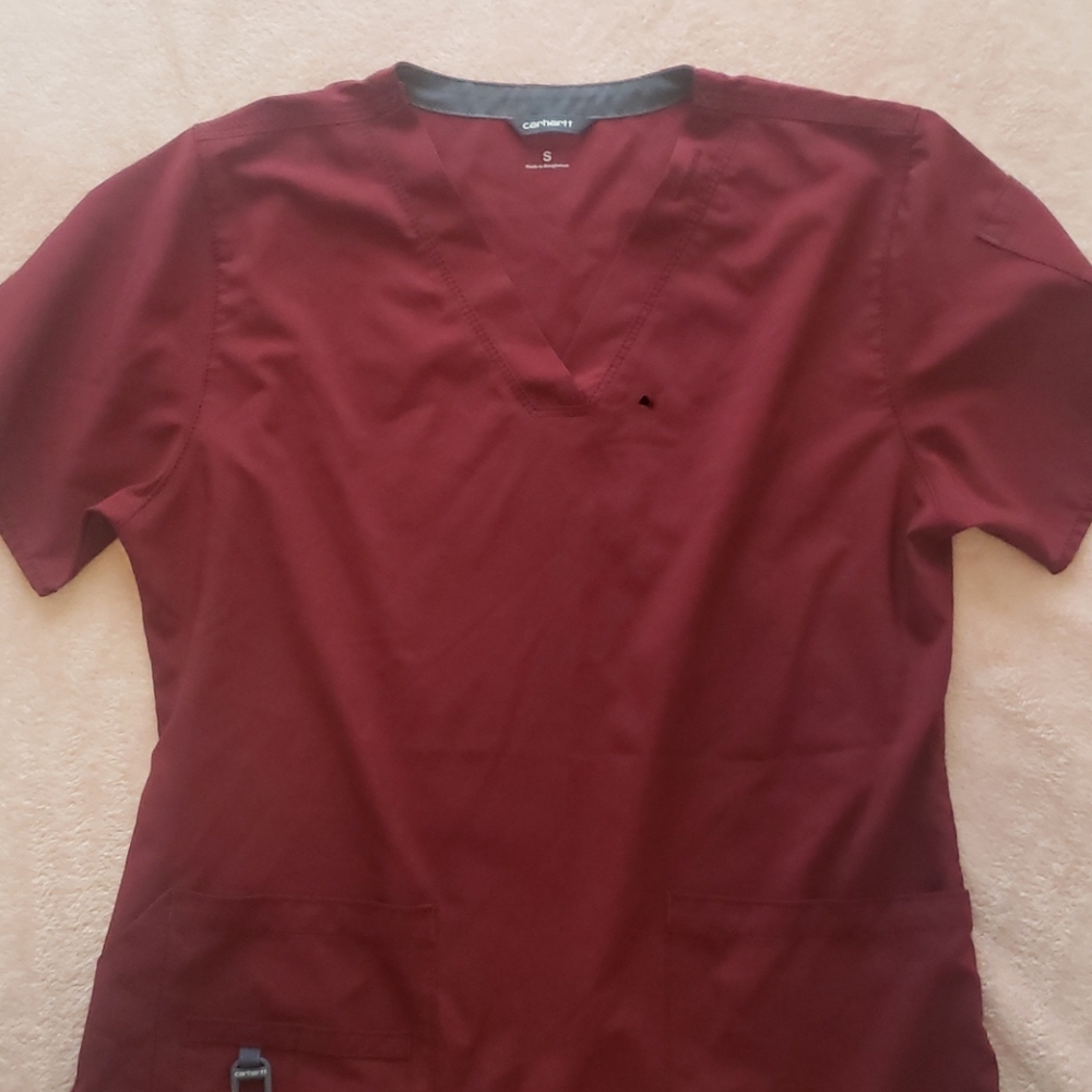 Carharrt Scrub Top